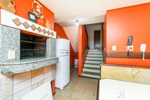 Image 37 - 207130