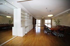 Image 4 - 207313