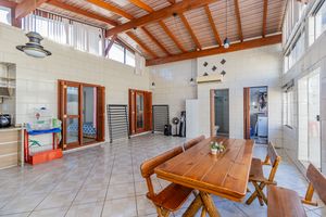 Image 34 - 207396