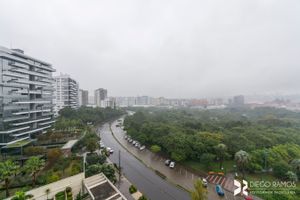 Image 37 - 207420