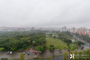Image 33 - 207420