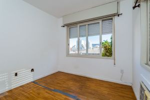 Image 4 - 207426