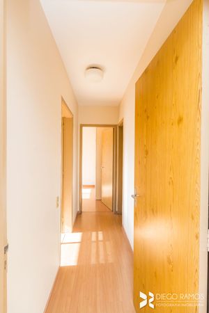 Image 21 - 207429