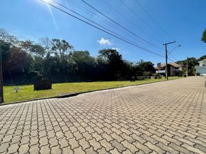 Image 2 - 207438