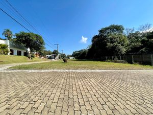 Image 5 - 207438
