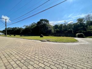 Image 3 - 207438