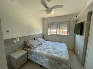 Image 18 - 207444