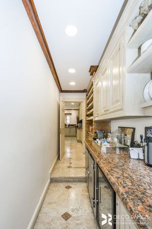 Image 21 - 207464