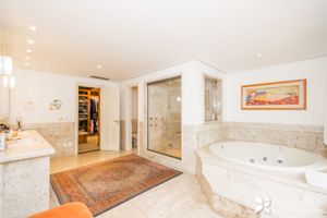 Image 45 - 207464