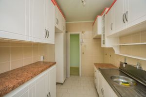 Image 17 - 207484