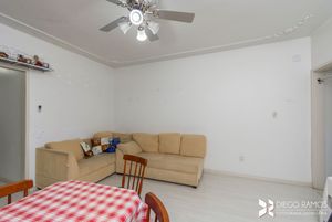 Image 3 - 207487