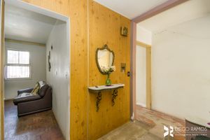 Image 6 - 207560