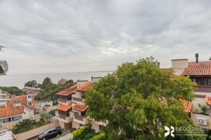 Image 34 - 207606