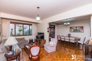 Image 1 - 207610