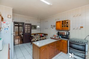 Image 31 - 207610