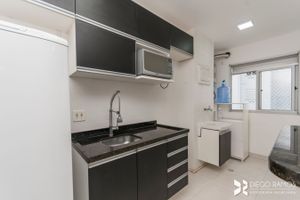 Image 15 - 207615