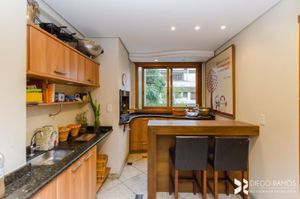 Image 13 - 207633
