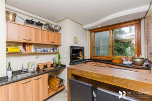 Image 14 - 207633