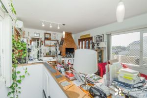 Image 3 - 207655