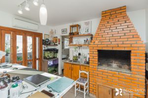 Image 4 - 207655