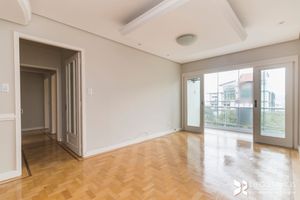 Image 3 - 207779
