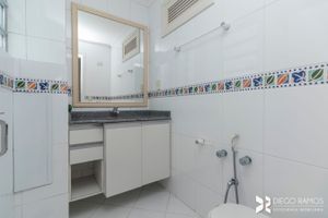 Image 10 - 207779