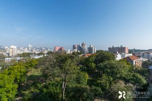 Image 15 - 207799