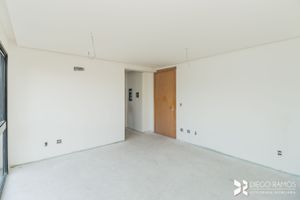 Image 1 - 207808