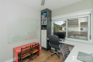 Image 38 - 207820