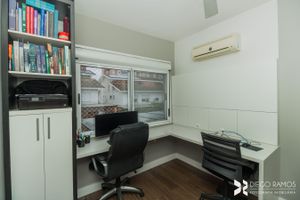 Image 39 - 207820