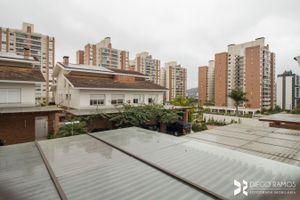 Image 46 - 207820