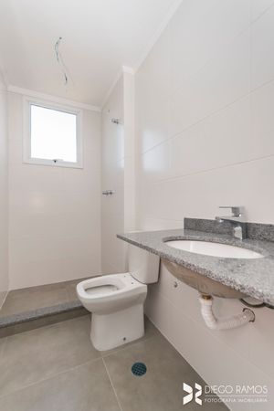 Image 19 - 207856
