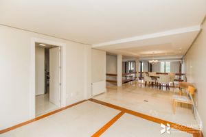 Image 8 - 207920