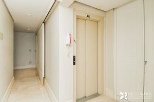 Image 30 - 207920