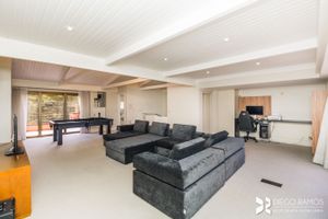Image 32 - 207920