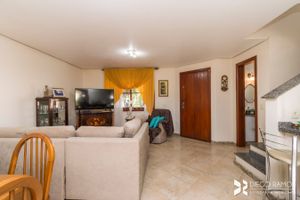 Image 1 - 207930