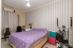 Image 13 - 207930