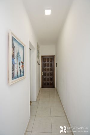Image 4 - 207932
