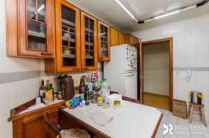 Image 25 - 207937
