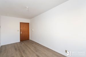 Image 3 - 207947
