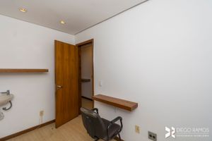 Image 15 - 207951