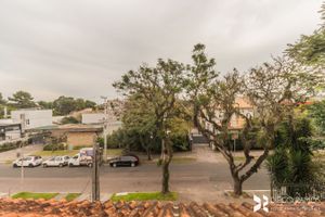 Image 31 - 207991