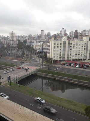 Image 7 - 208023