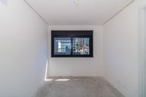 Image 43 - 208034