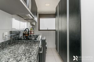 Image 21 - 208066