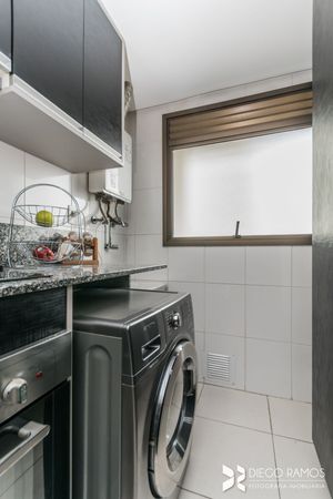 Image 25 - 208066