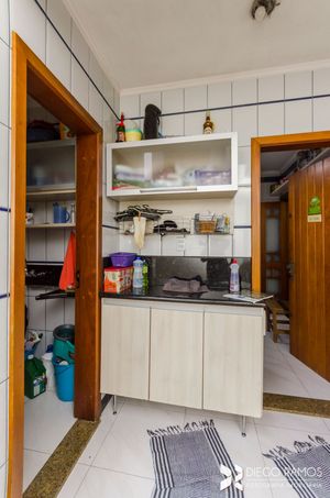 Image 36 - 208078