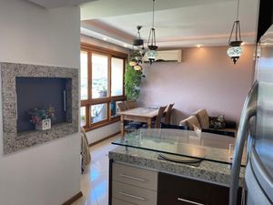 Image 3 - 208083