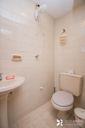 Image 31 - 208085