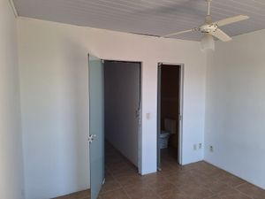 Image 14 - 208127
